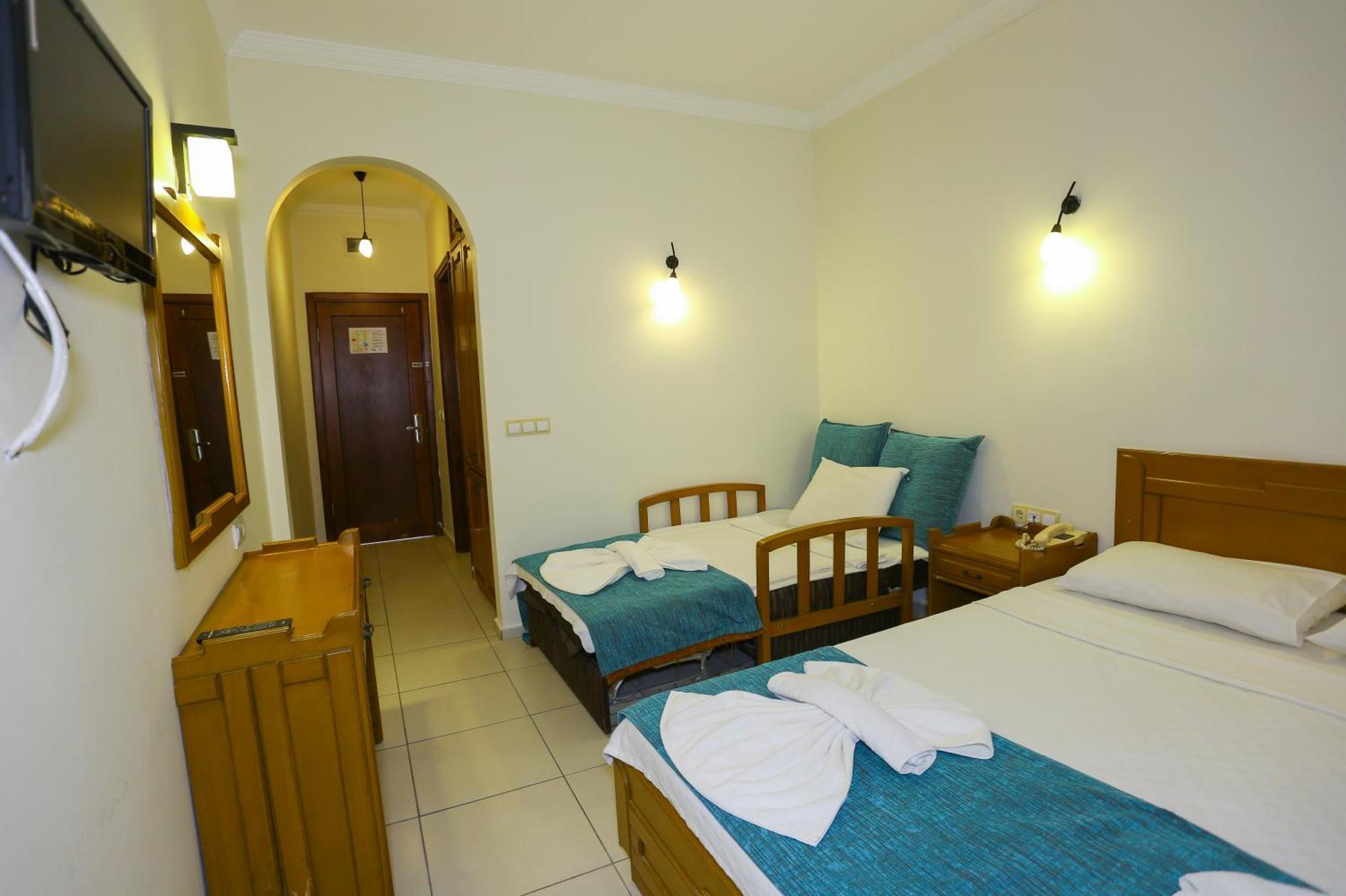 Hotel Baba Gümbet Esterno foto
